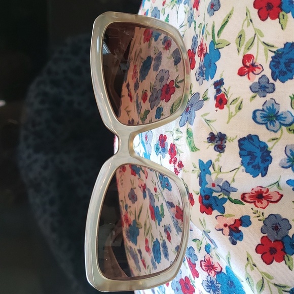 DKNY frames eyegla for your prescription Never used. I have no case or tags NWOT - Picture 12 of 12